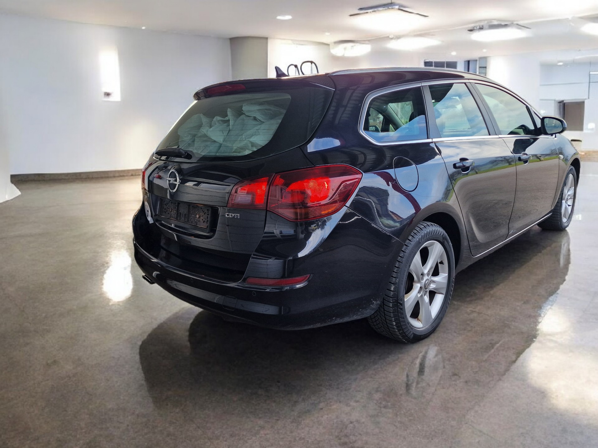 OPEL Astra SportsTourer 2.0 CDTi Sport 12Mt Gara MFK Neu - 6