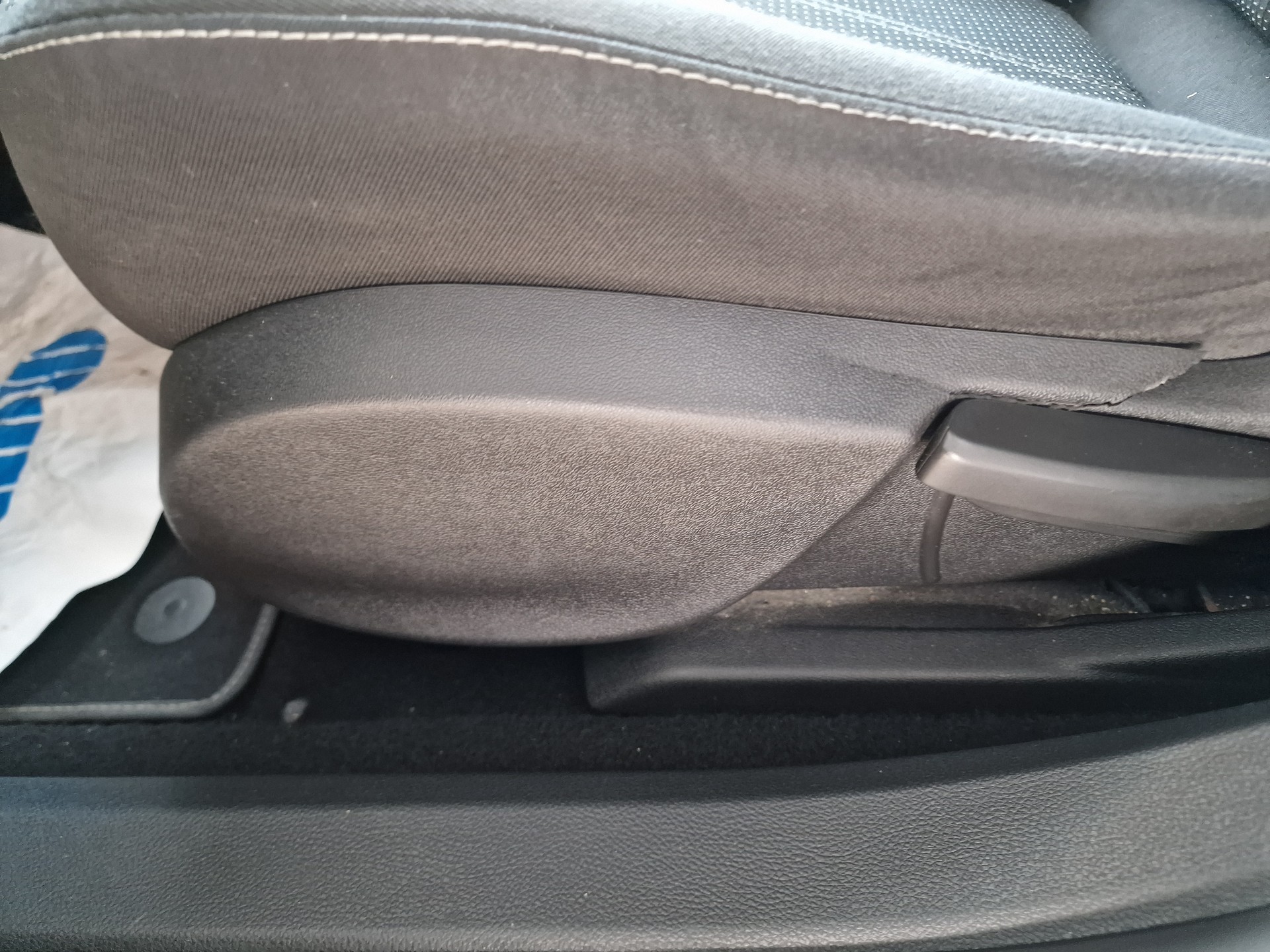 OPEL Astra SportsTourer 2.0 CDTi Sport 12Mt Gara MFK Neu - 12