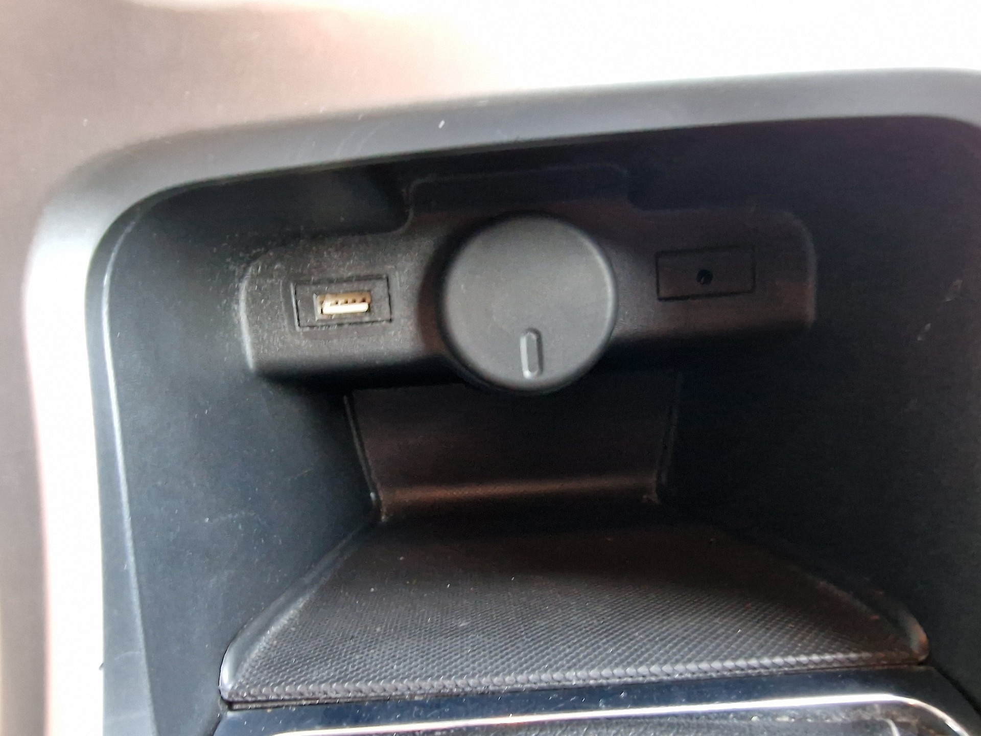 OPEL Astra SportsTourer 2.0 CDTi Sport 12Mt Gara MFK Neu - 17