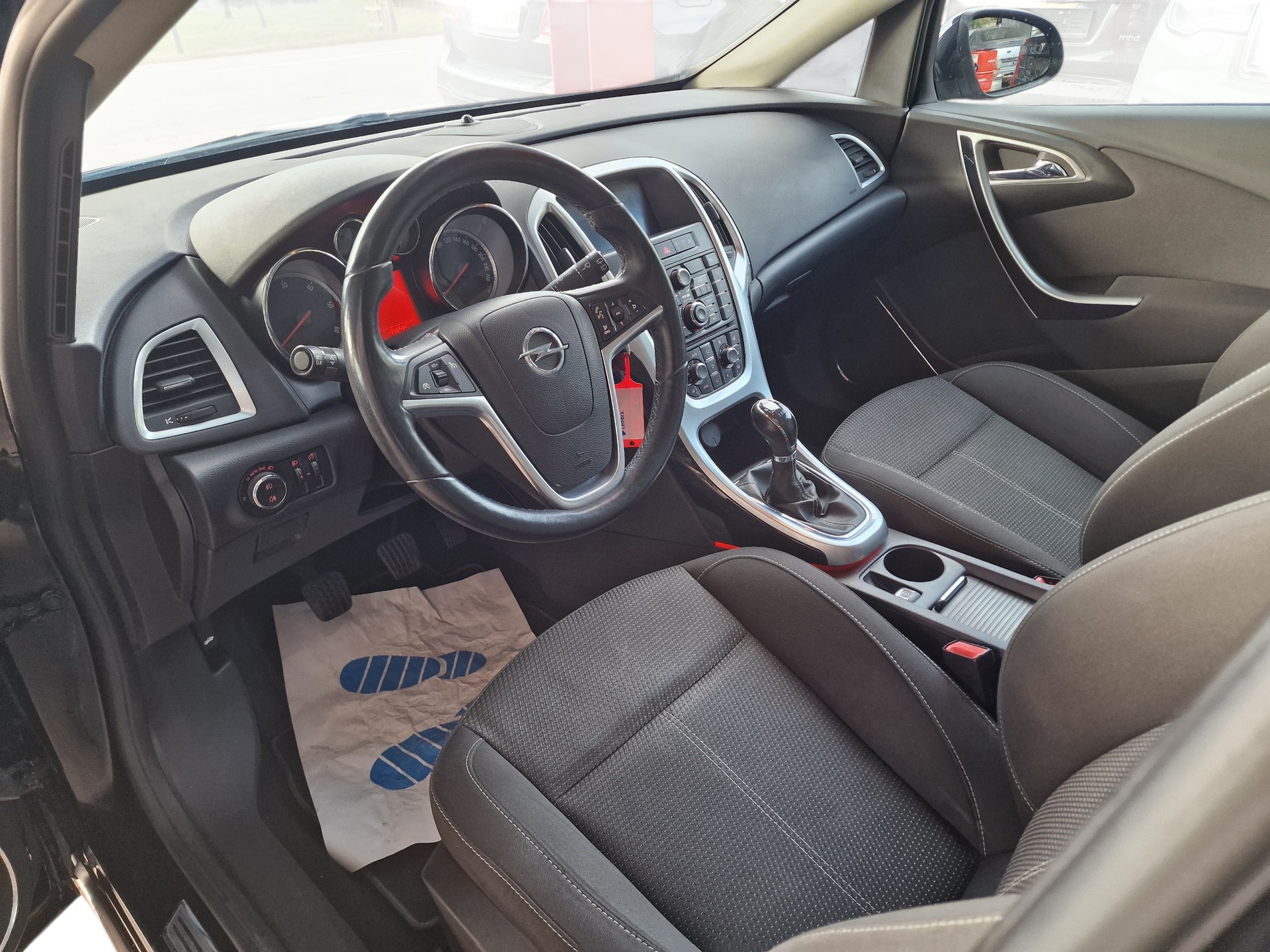 OPEL Astra SportsTourer 2.0 CDTi Sport 12Mt Gara MFK Neu - 10