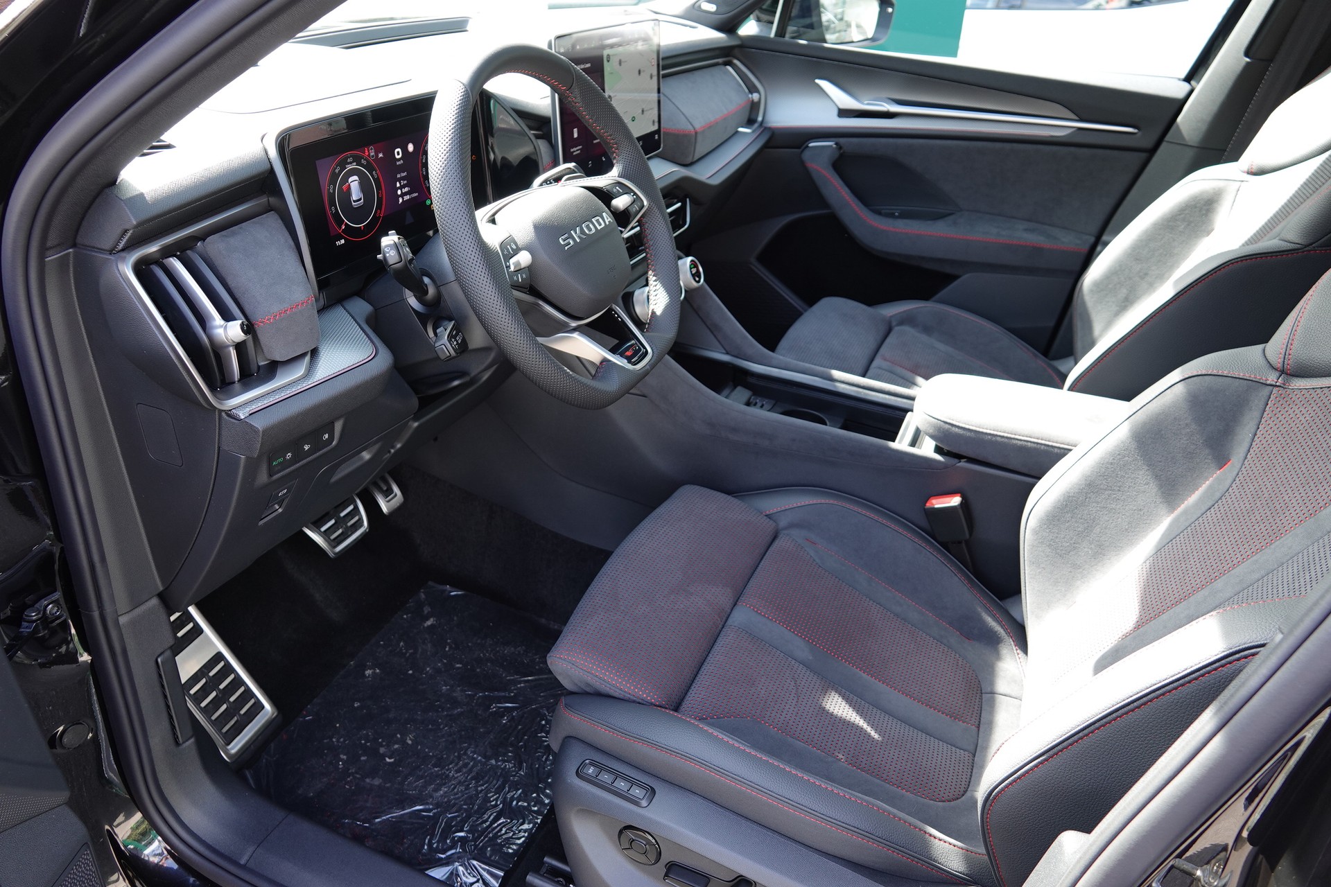 SKODA Kodiaq 2.0 TSI RS - 9