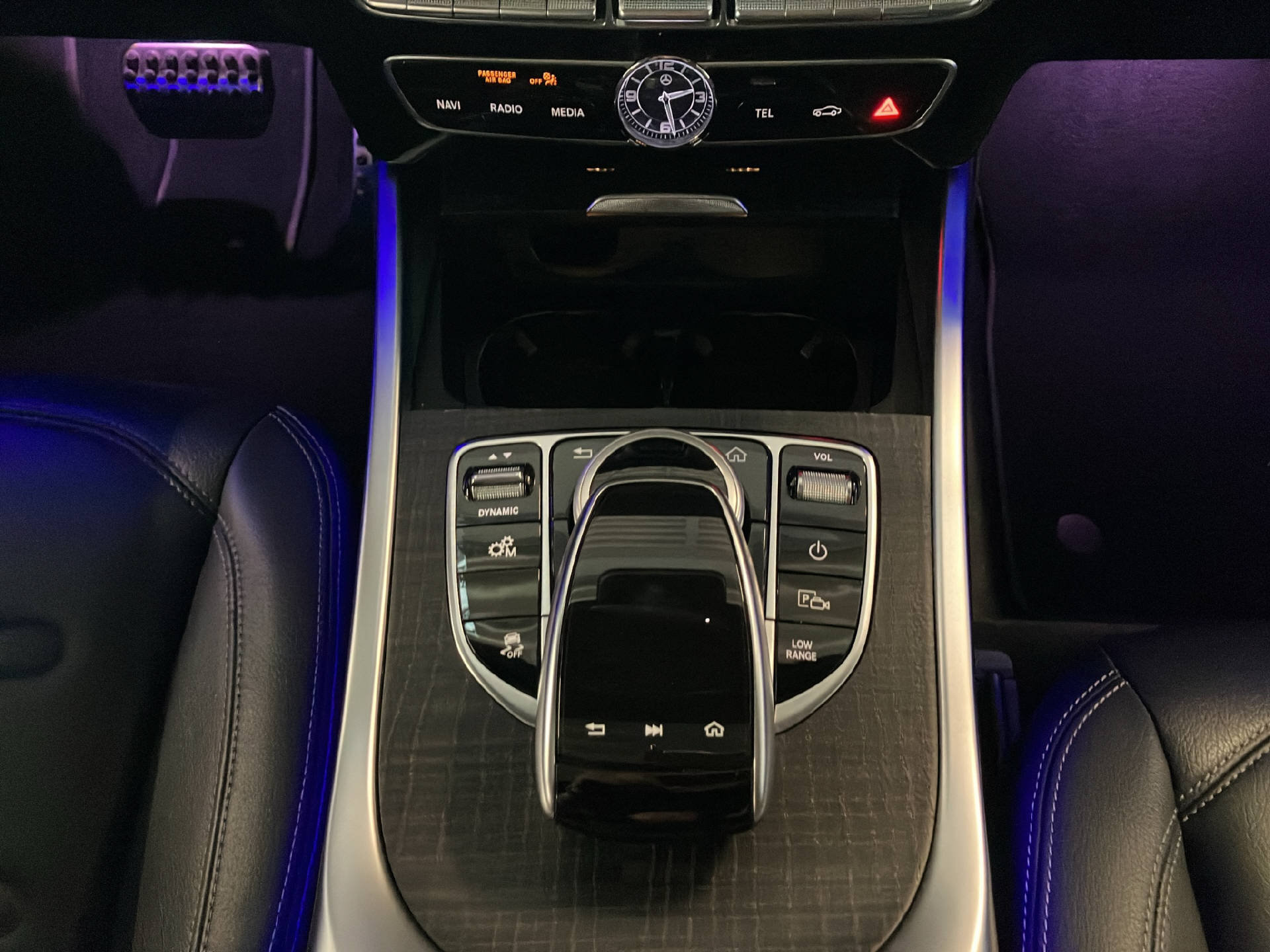 MERCEDES-BENZ G 350 d AMG Line - 10