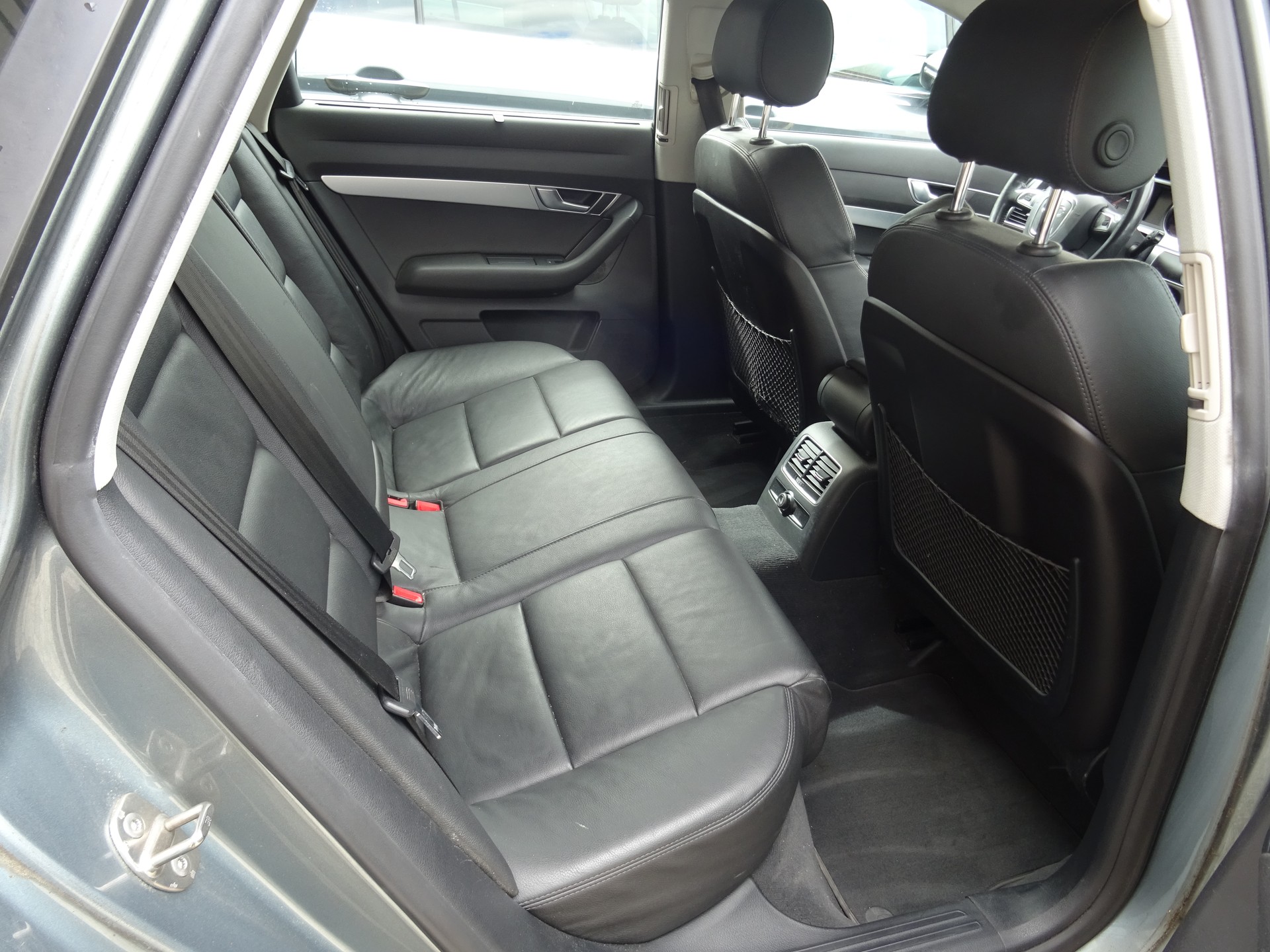 AUDI A6 Avant 3.0 V6 TDI quattro T-Tronic - 6