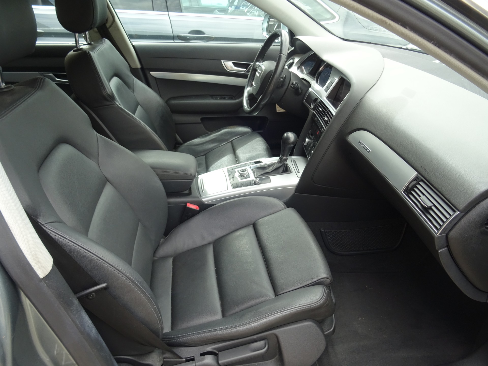 AUDI A6 Avant 3.0 V6 TDI quattro T-Tronic - 5