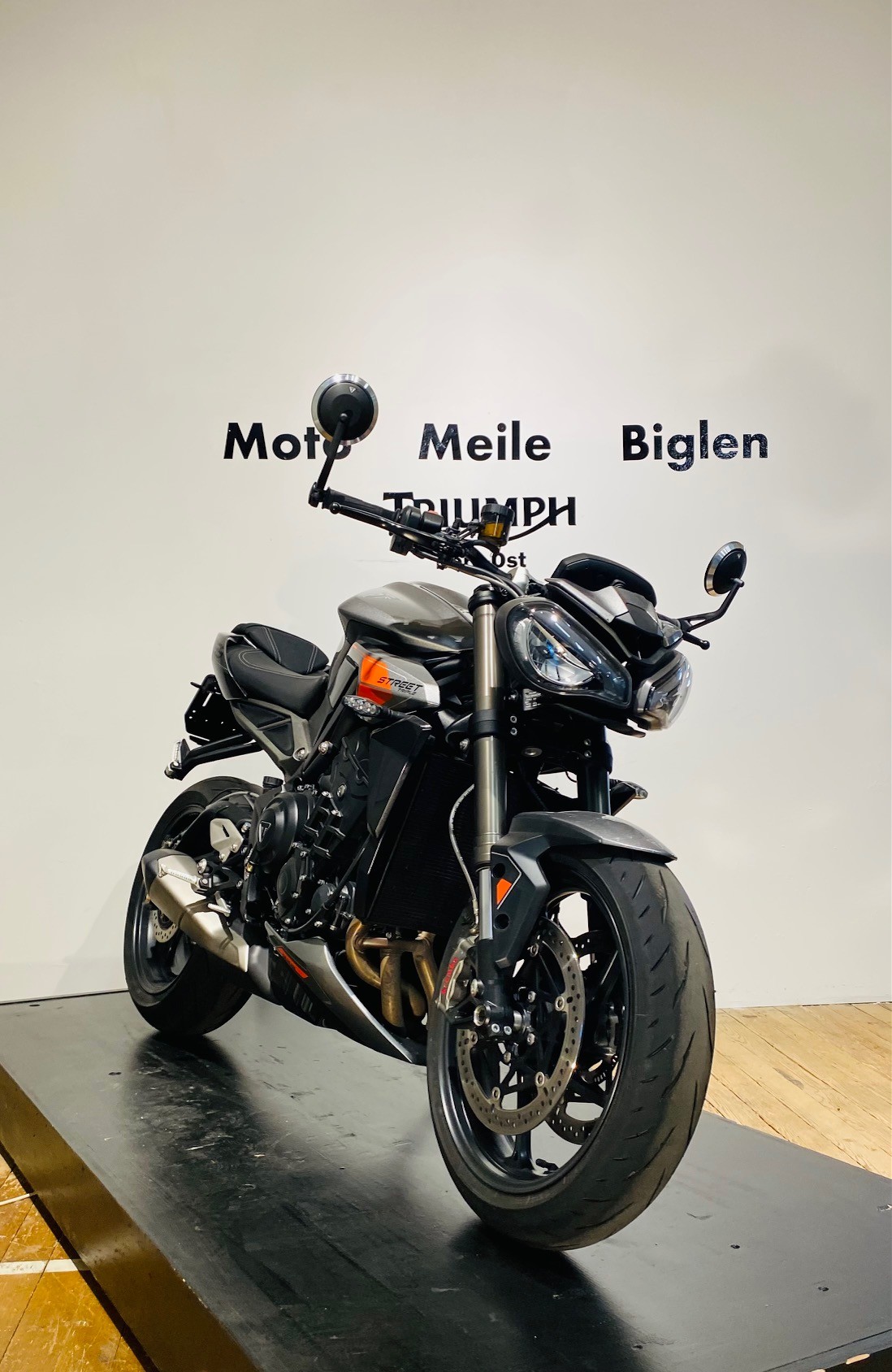 TRIUMPH Street Triple RS 765