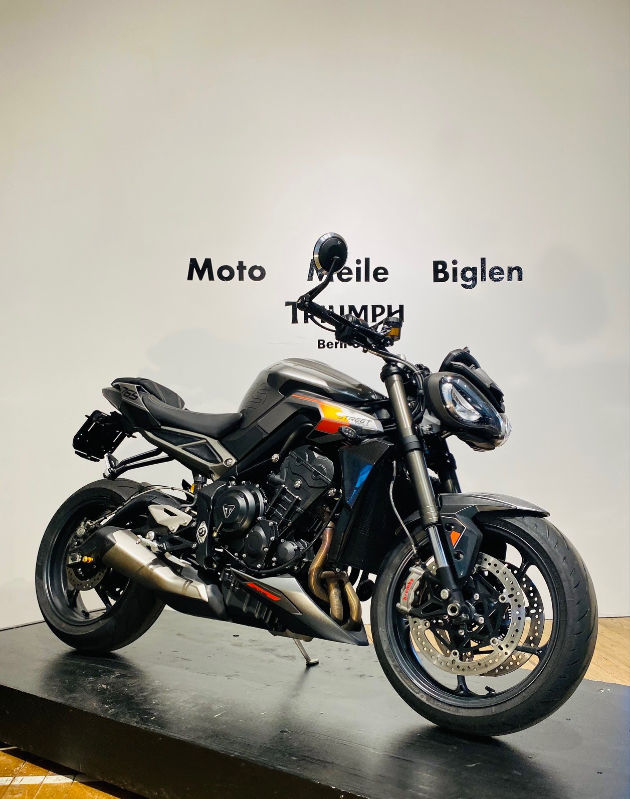 TRIUMPH Street Triple RS 765 - 5