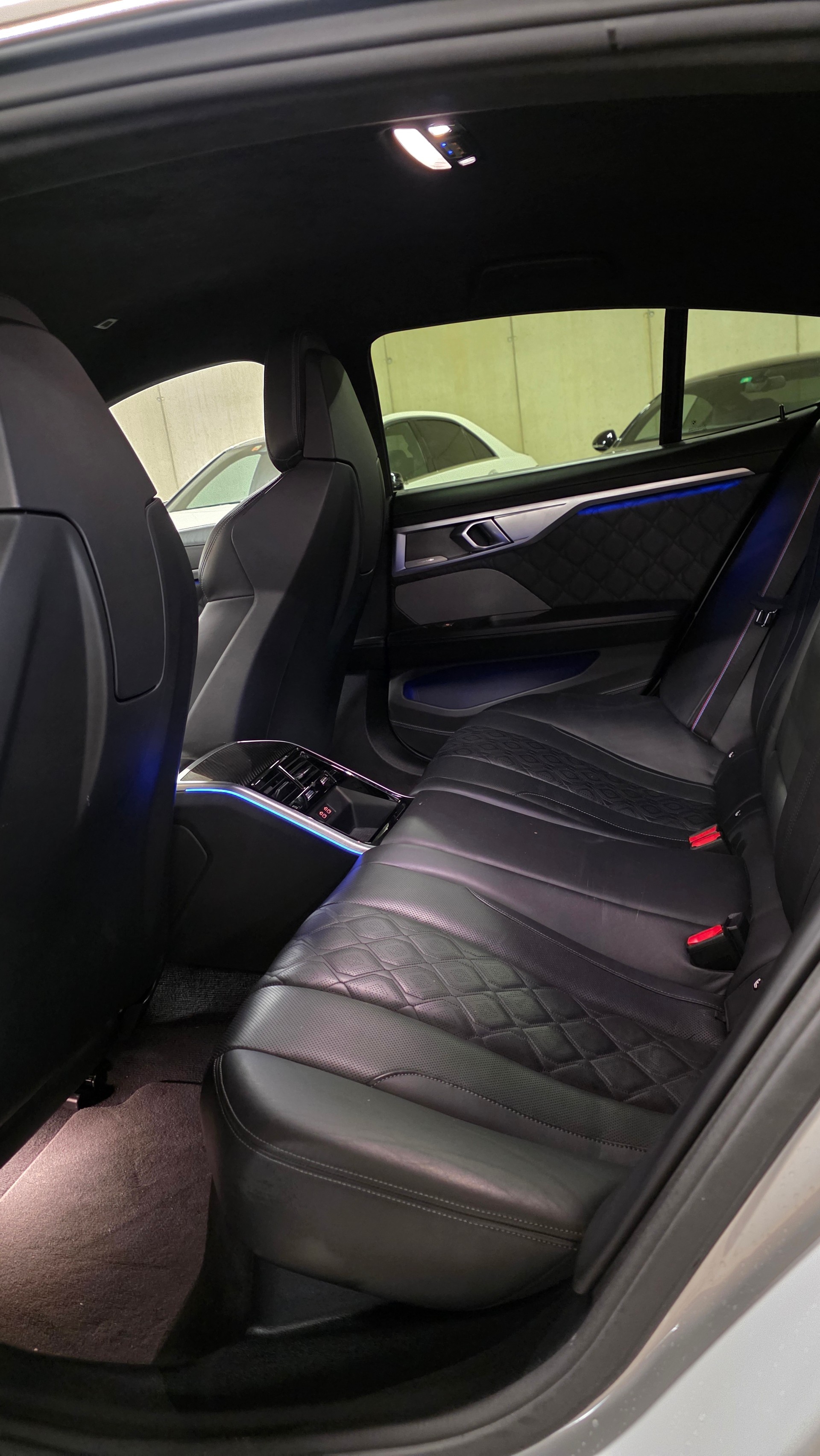 BMW M8 xDrive M Competition Steptronic - 14