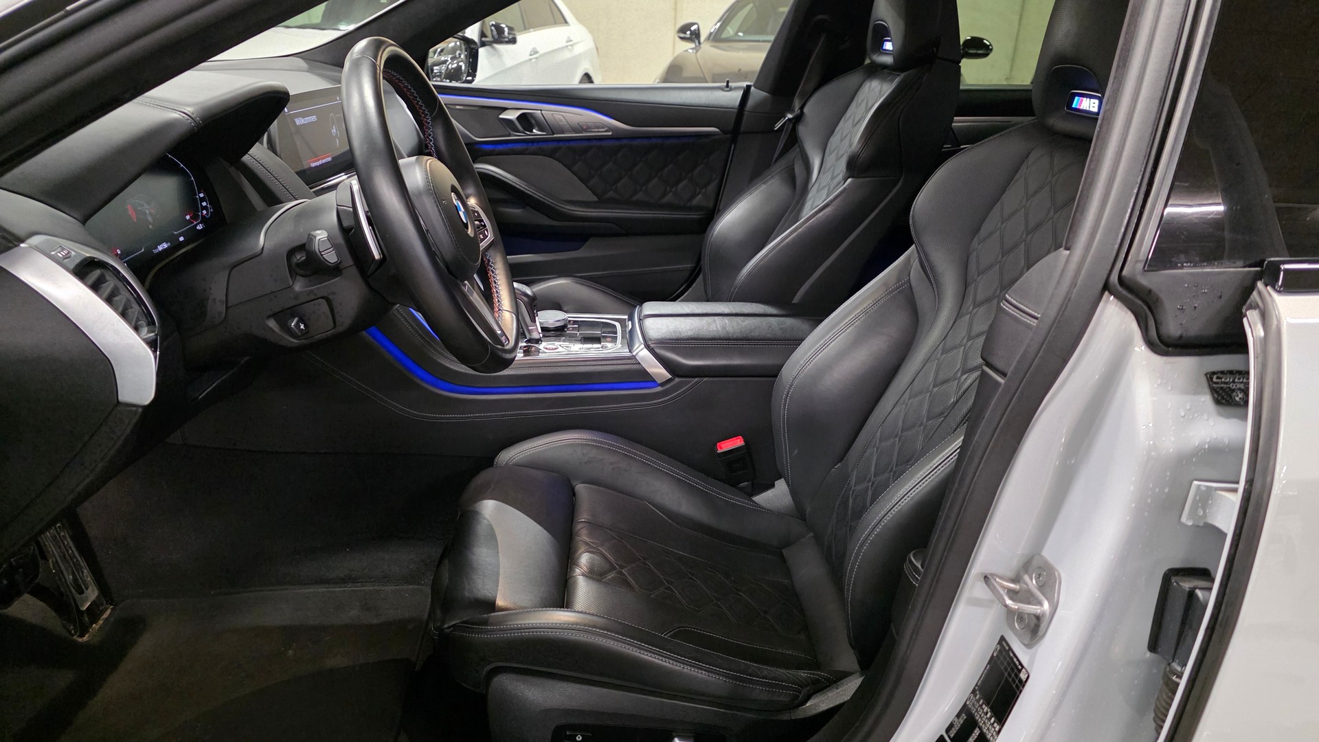 BMW M8 xDrive M Competition Steptronic - 13