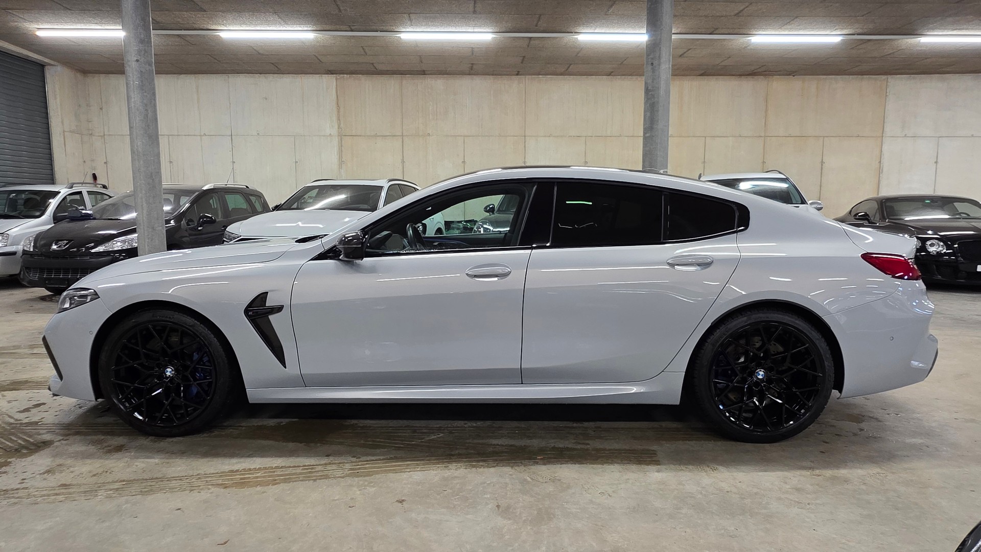 BMW M8 xDrive M Competition Steptronic - 2