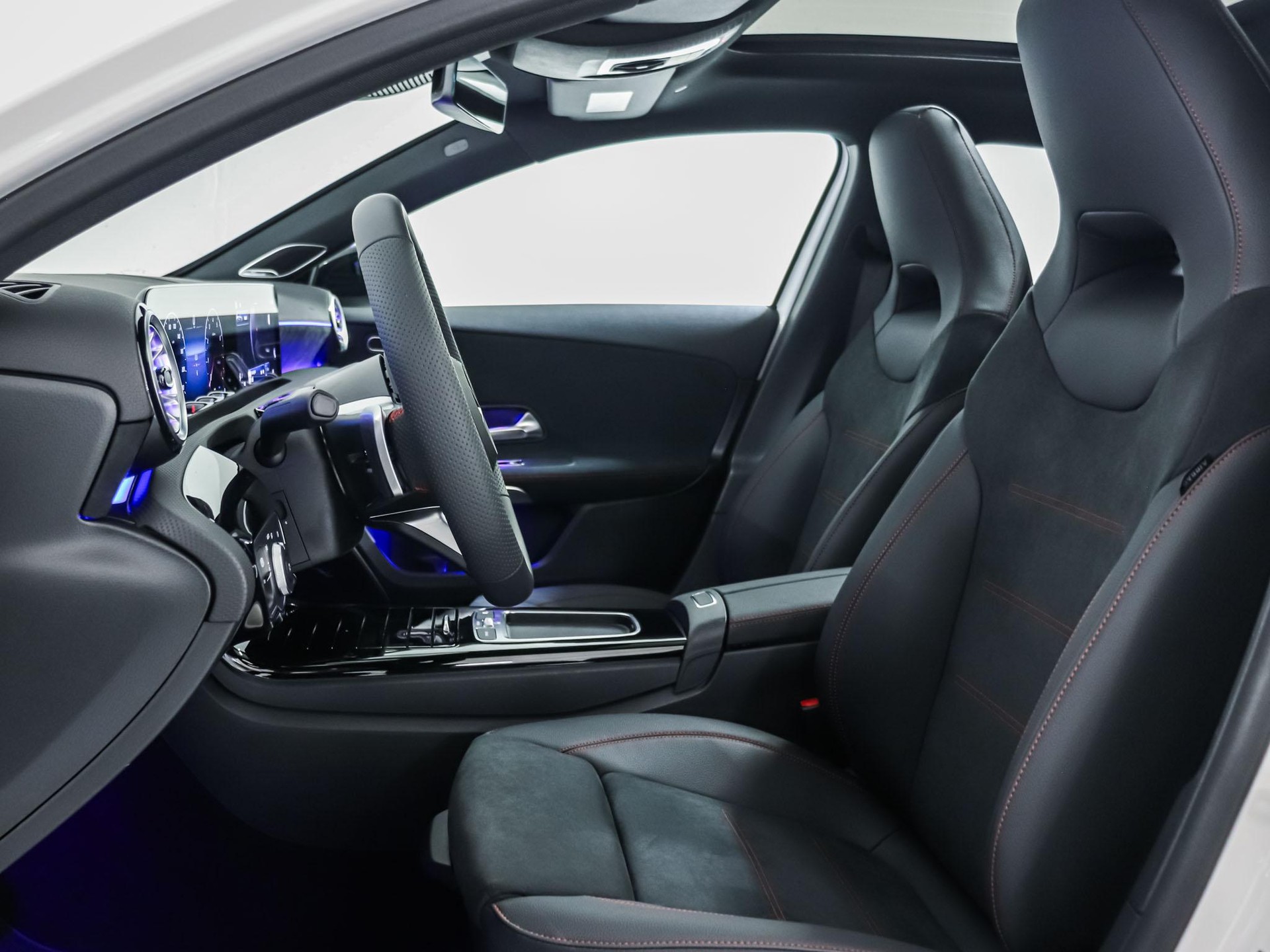 MERCEDES-BENZ A 250 4MATIC - 7