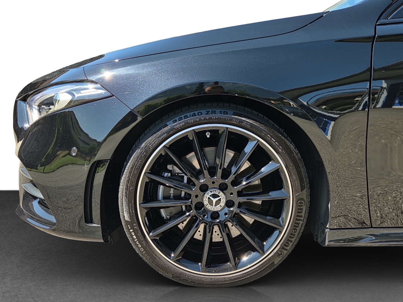 MERCEDES-BENZ A 250 4Matic 8G-DCT - 22