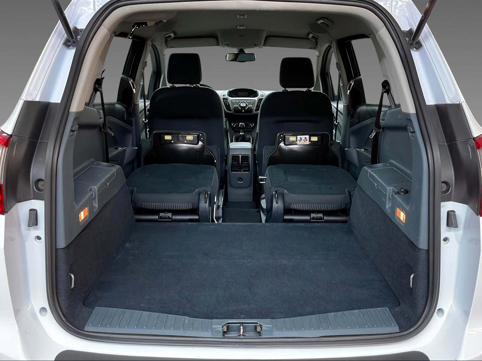 FORD Grand C-Max 1.6i EB SCTi 182 Titan. S/S - 14