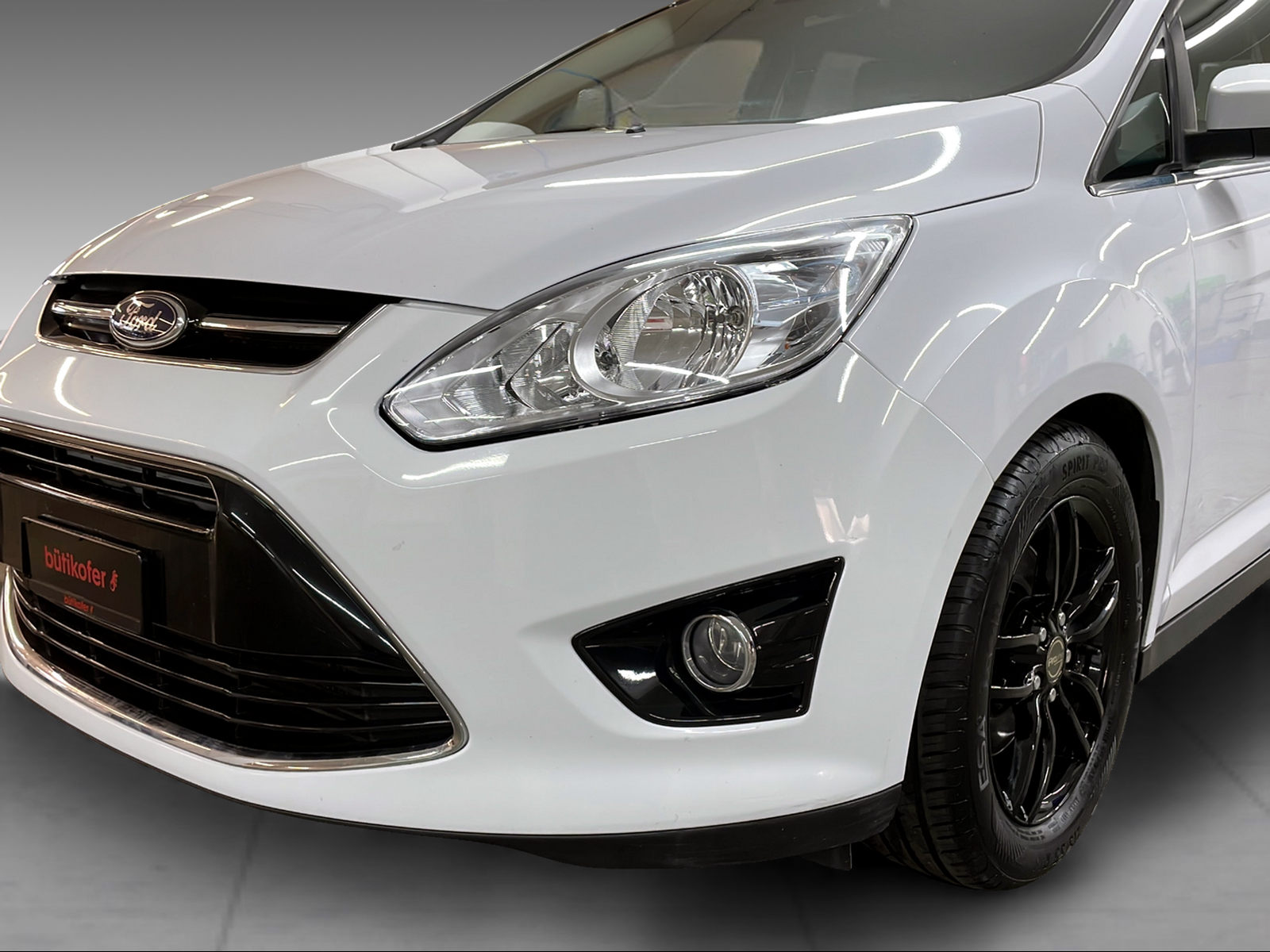 FORD Grand C-Max 1.6i EB SCTi 182 Titan. S/S - 16