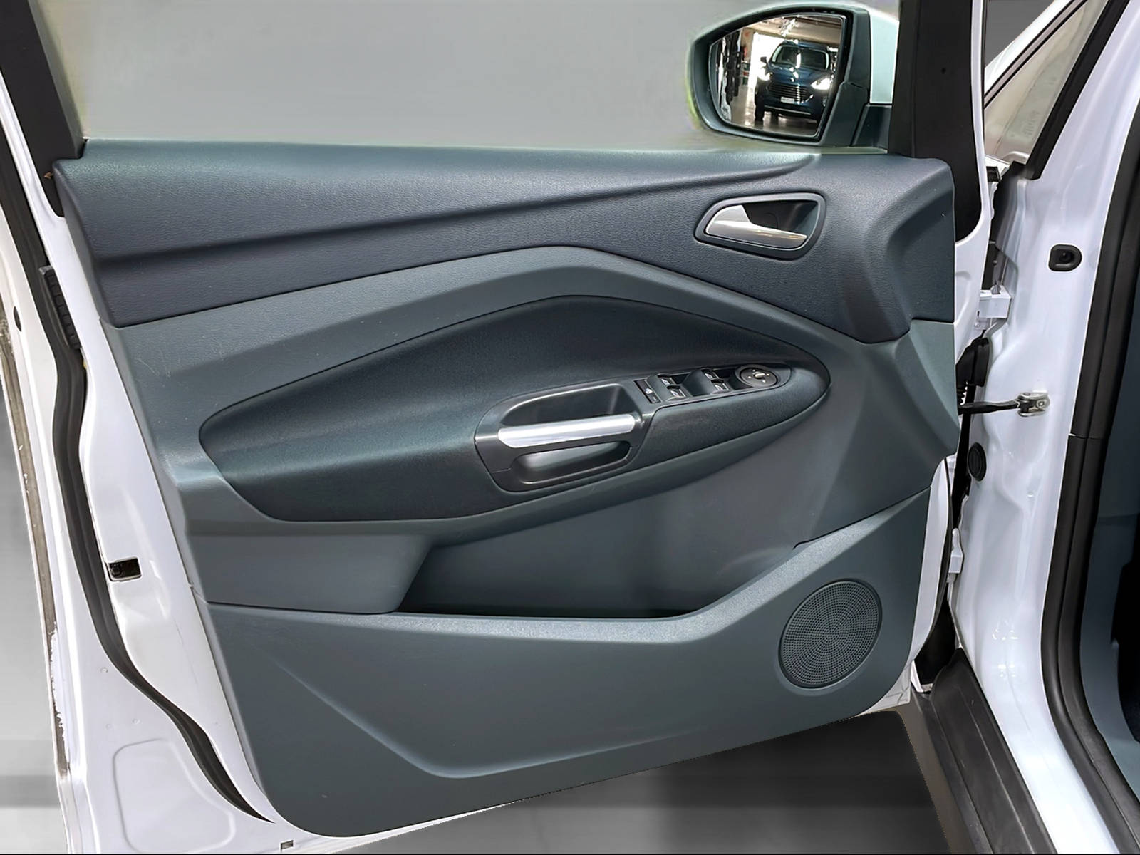 FORD Grand C-Max 1.6i EB SCTi 182 Titan. S/S - 11