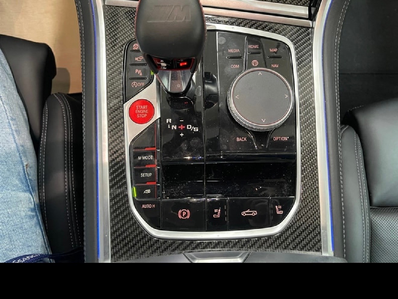 BMW M8 xDrive M Competition Steptronic - 12