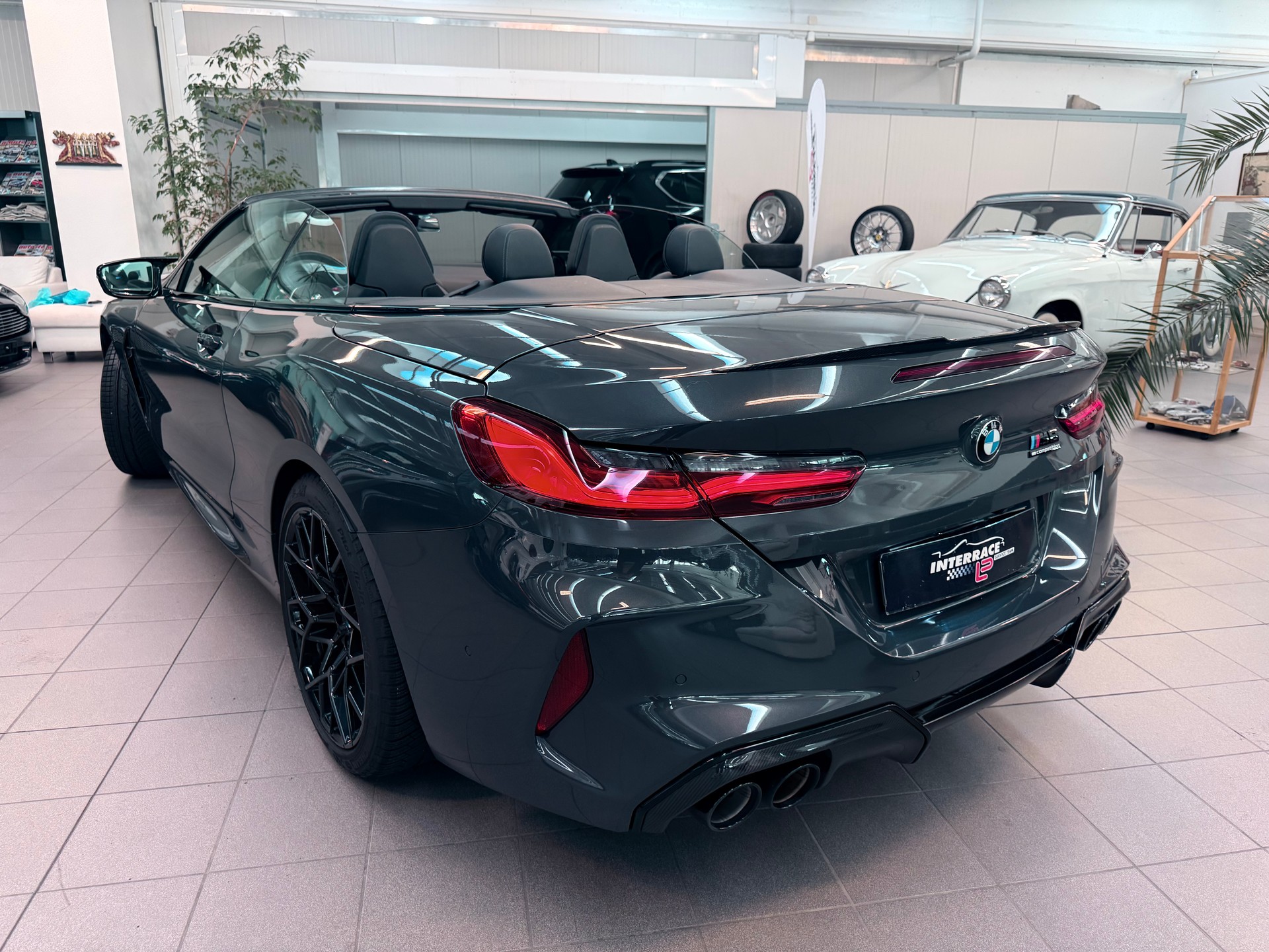 BMW M8 xDrive M Competition Steptronic - 6