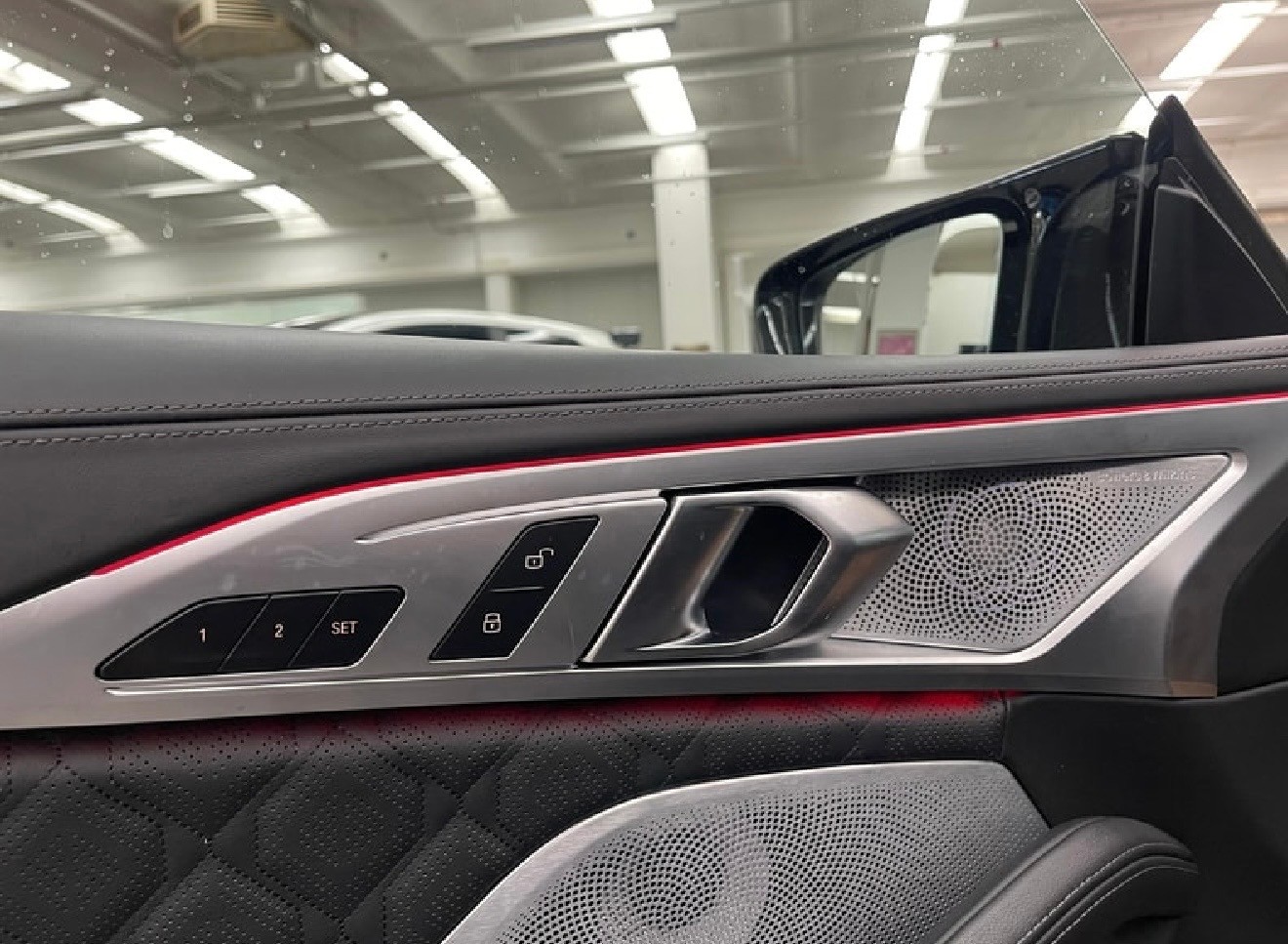 BMW M8 xDrive M Competition Steptronic - 13