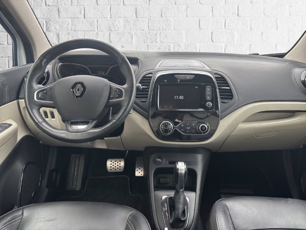 RENAULT Captur 1.2 TCe Initiale EDC - 8