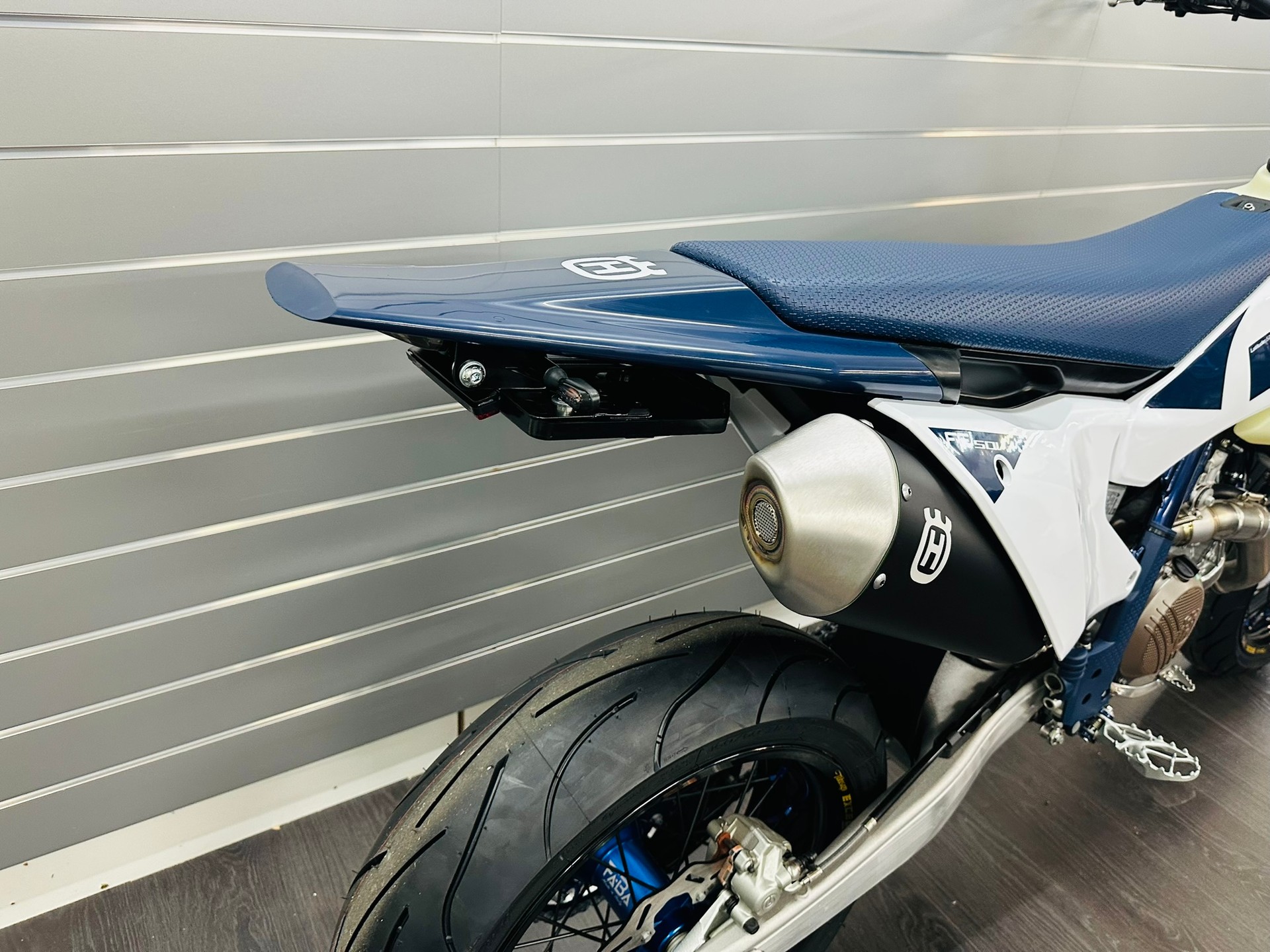 HUSQVARNA FE 501 Supermoto - 6
