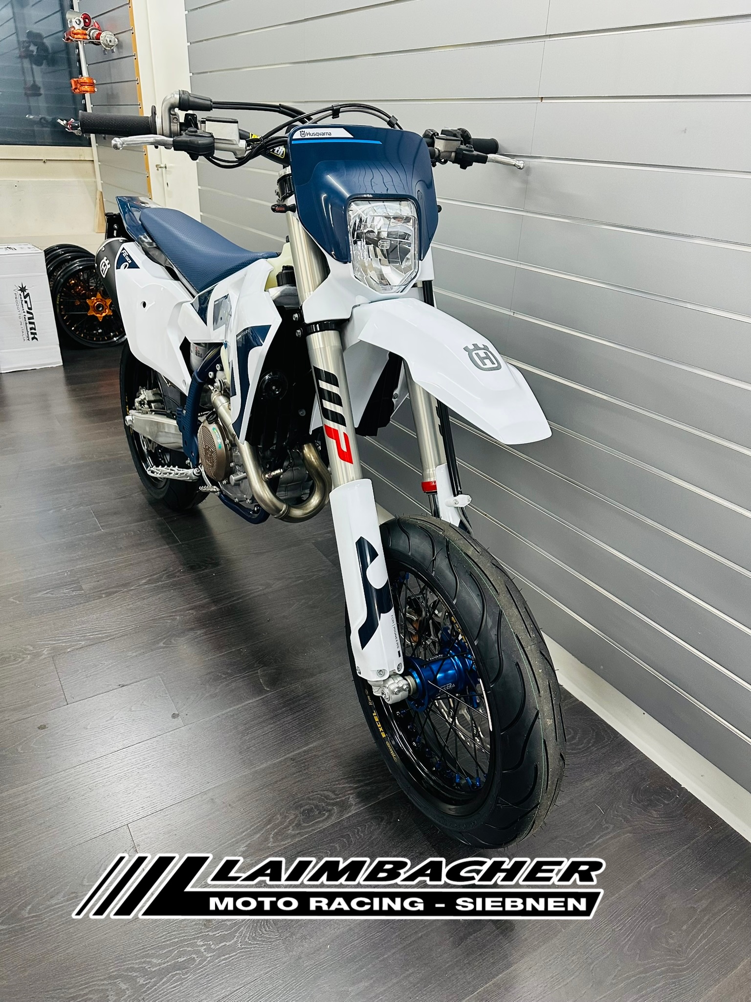 HUSQVARNA FE 501 Supermoto - 3