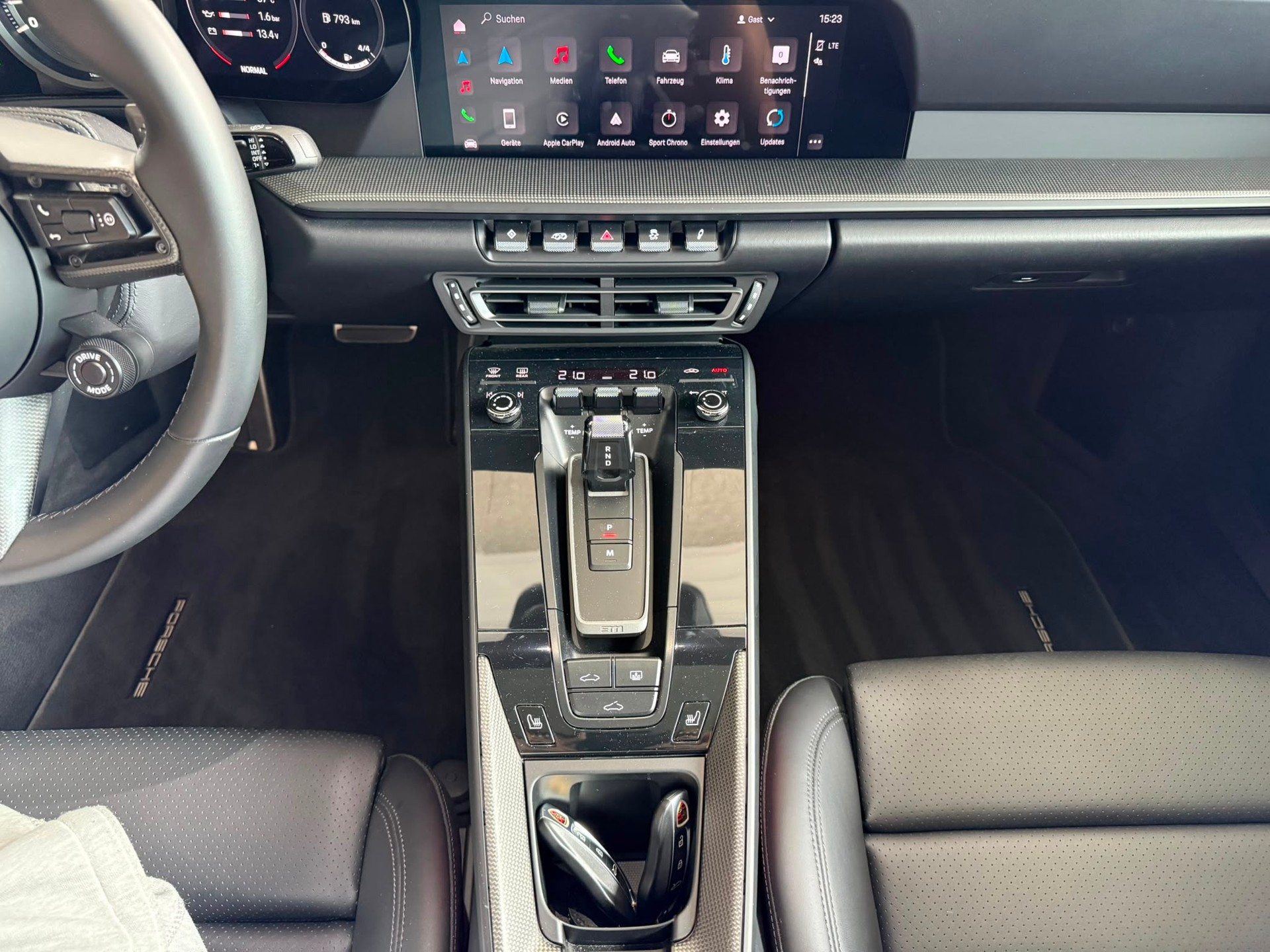 PORSCHE 911 992.1 Carrera GTS PDK mit Aerokit - 10