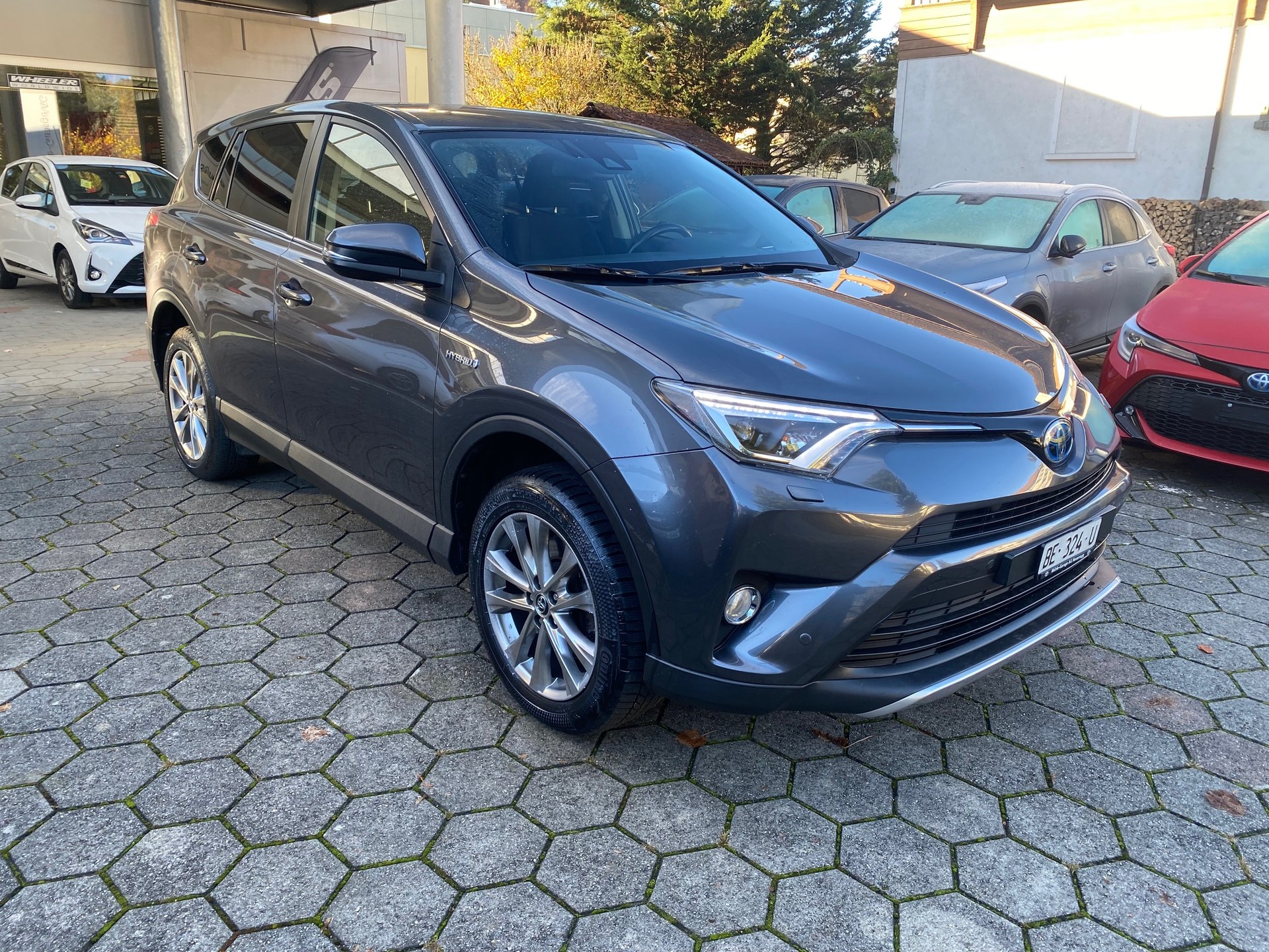 TOYOTA RAV-4 2.5 HSD Trend e-CVT - 2