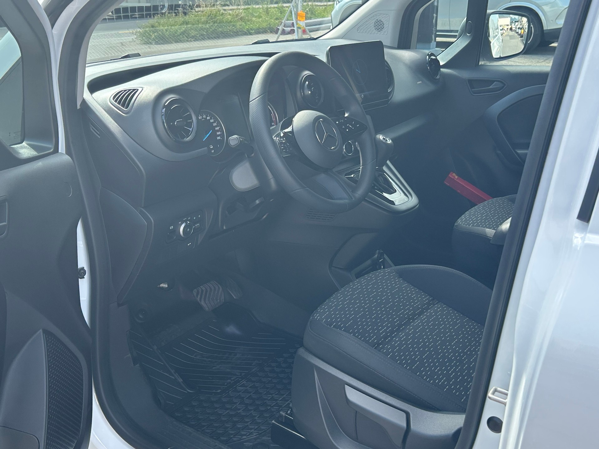 MERCEDES-BENZ eCitan Standard WORKER - 11