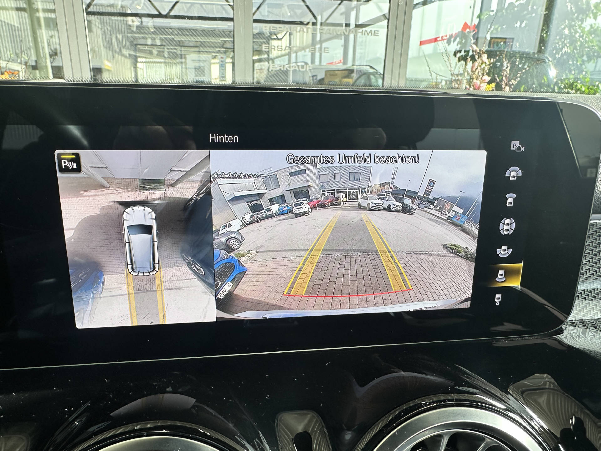 MERCEDES-BENZ GLB 250 AMG Line 4matic - 14