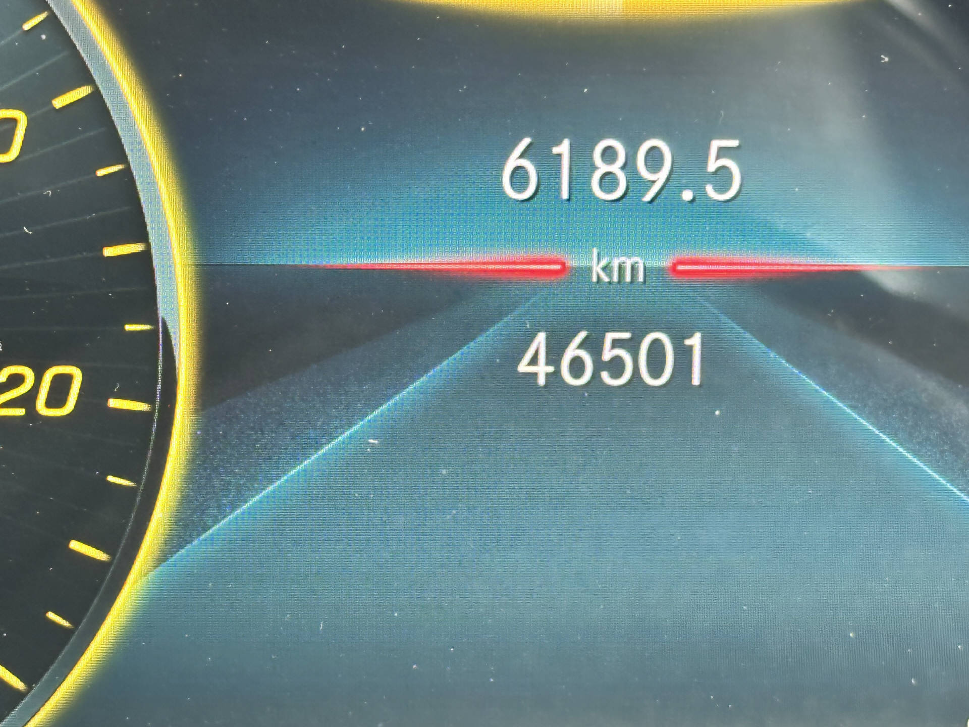 MERCEDES-BENZ GLB 250 AMG Line 4matic - 15