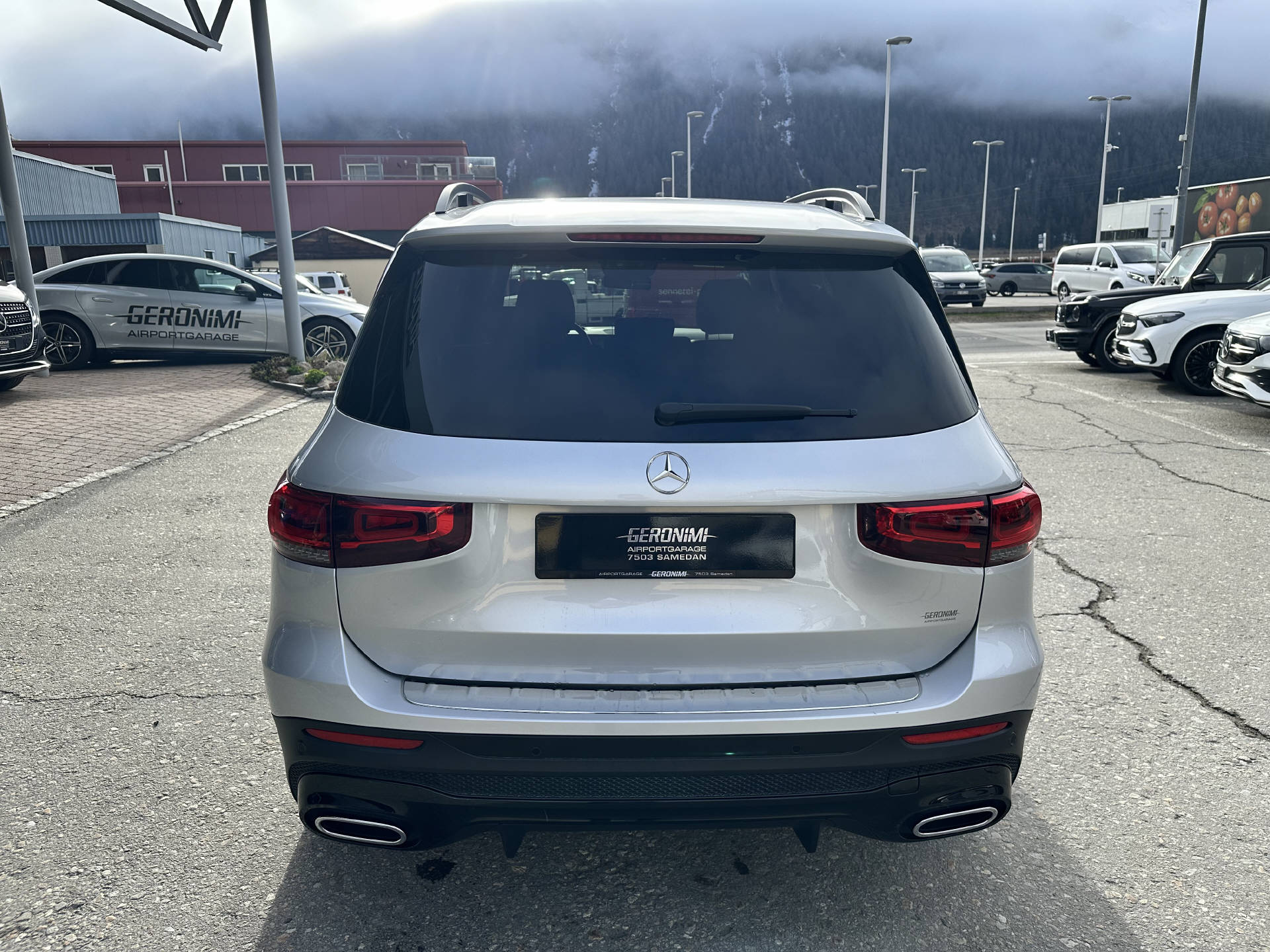 MERCEDES-BENZ GLB 250 AMG Line 4matic - 8