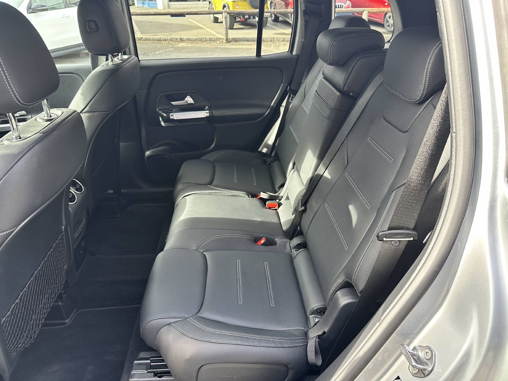 MERCEDES-BENZ GLB 250 AMG Line 4matic - 12