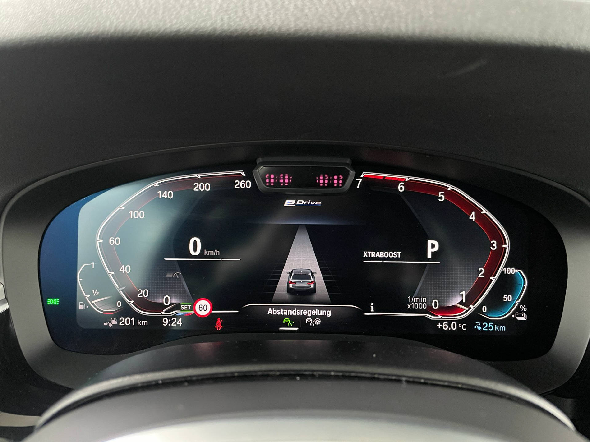 BMW 530e xDrive SAG Touring-8