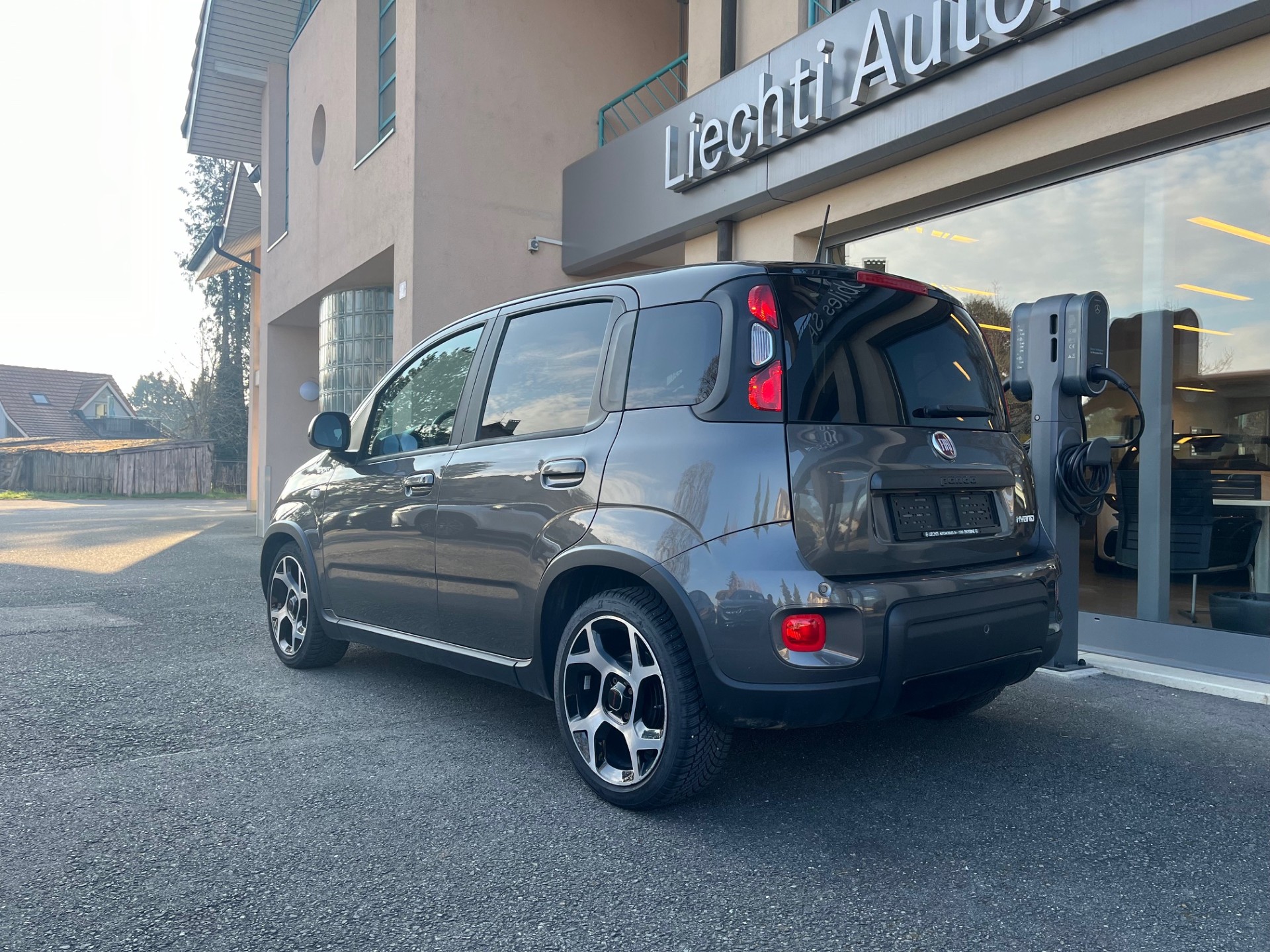 FIAT Panda 1.0 HY 70 Sport - 4