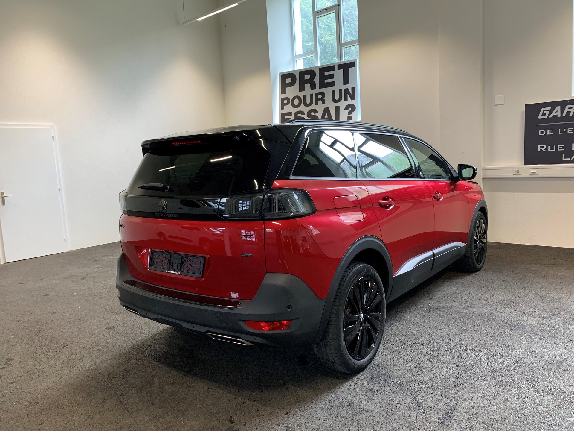 PEUGEOT 5008 1.6 Pure Tech GT Pack EAT8 - 8