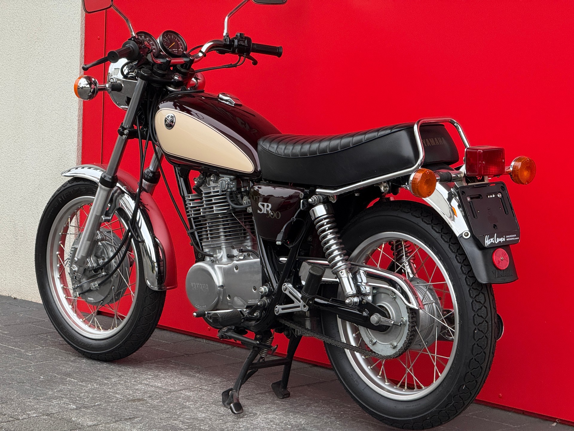 YAMAHA SR 500 - 8