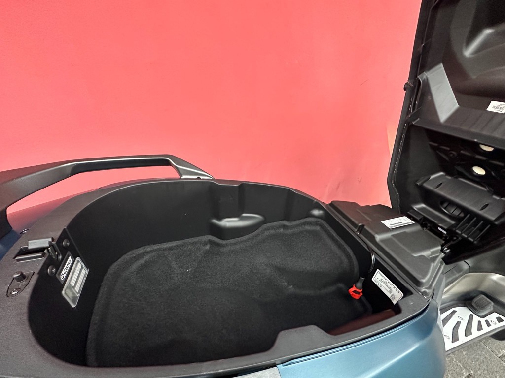 PIAGGIO MP3 530 Exclusive E5+ - 4