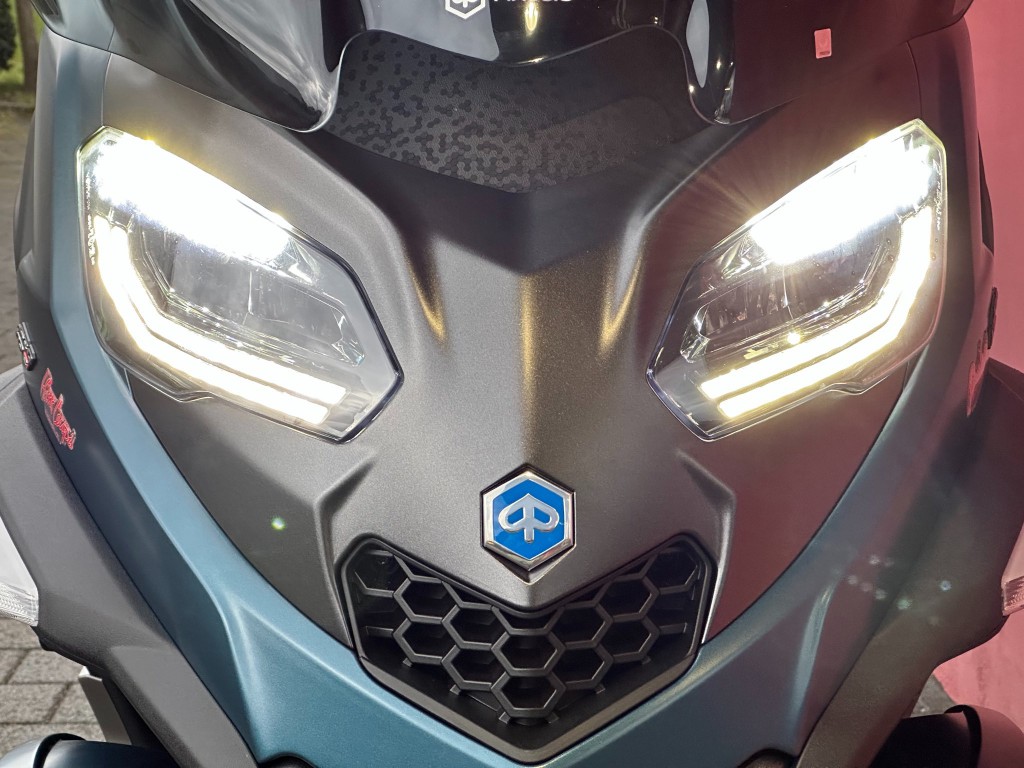 PIAGGIO MP3 530 Exclusive E5+ - 7