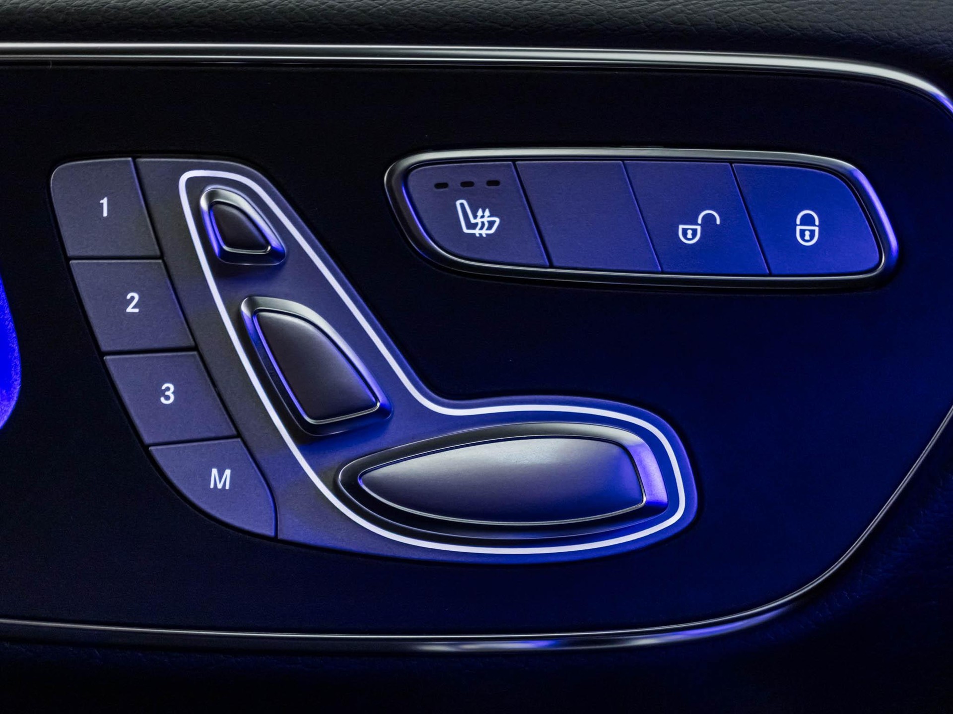 MERCEDES-BENZ V 300 d 4MATIC AVANTGARDE L - 13