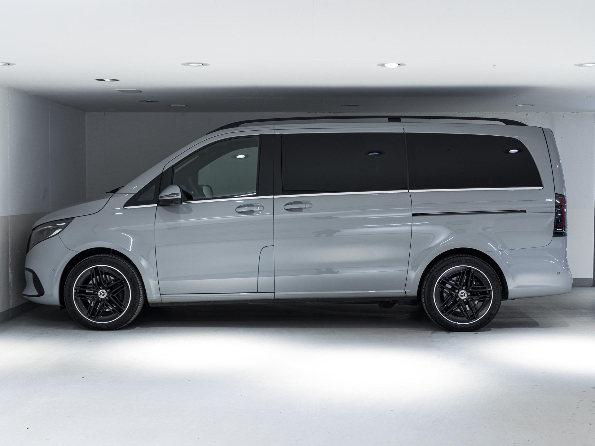 MERCEDES-BENZ V 300 d 4MATIC AVANTGARDE L - 5