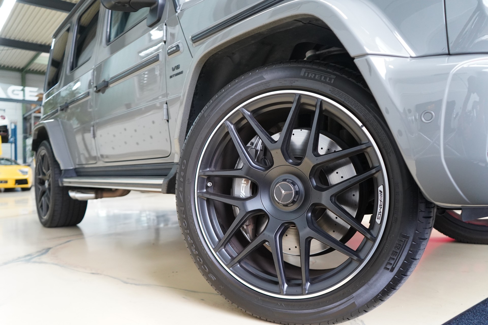 MERCEDES-BENZ G 63 AMG Speedshift Plus G-Tronic * Classic-grau Uni** - 13