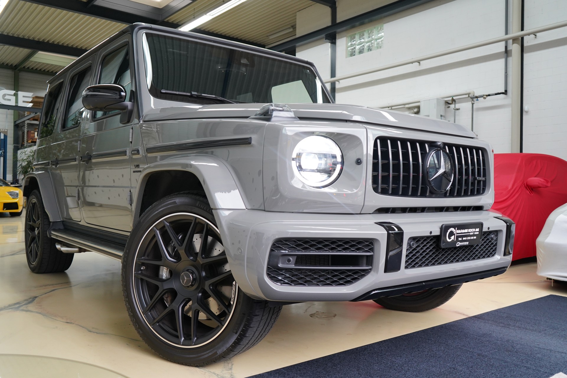 MERCEDES-BENZ G 63 AMG Speedshift Plus G-Tronic * Classic-grau Uni** - 12