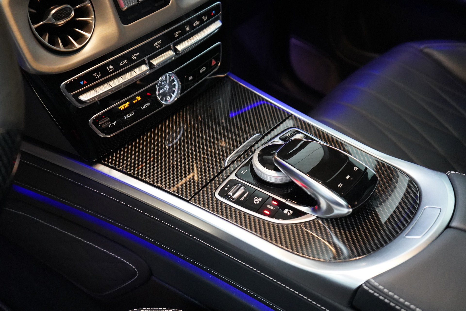 MERCEDES-BENZ G 63 AMG Speedshift Plus G-Tronic * Classic-grau Uni** - 18