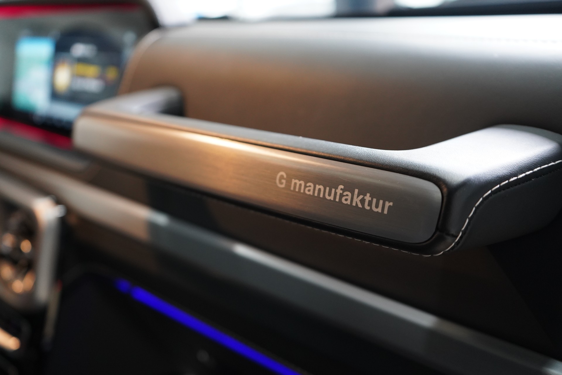 MERCEDES-BENZ G 63 AMG Speedshift Plus G-Tronic * Classic-grau Uni** - 29
