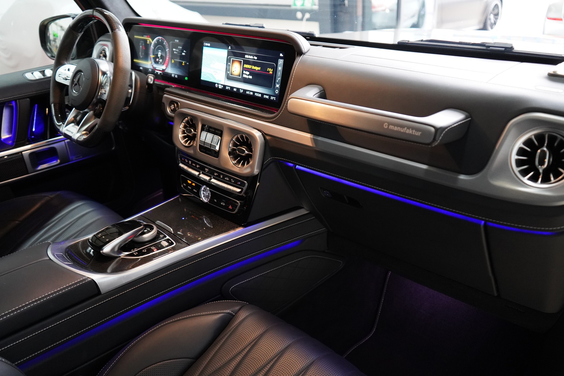 MERCEDES-BENZ G 63 AMG Speedshift Plus G-Tronic * Classic-grau Uni** - 26