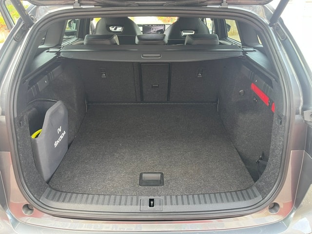 SKODA Enyaq iV 80x SportLine - SoH 95% - 7