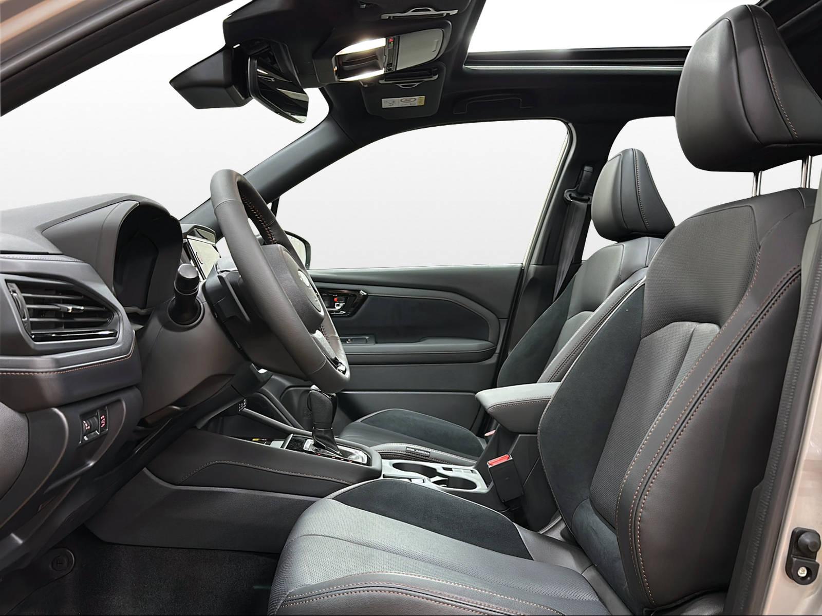 SUBARU Forester Station 2.0i e-Boxer Luxury - 13