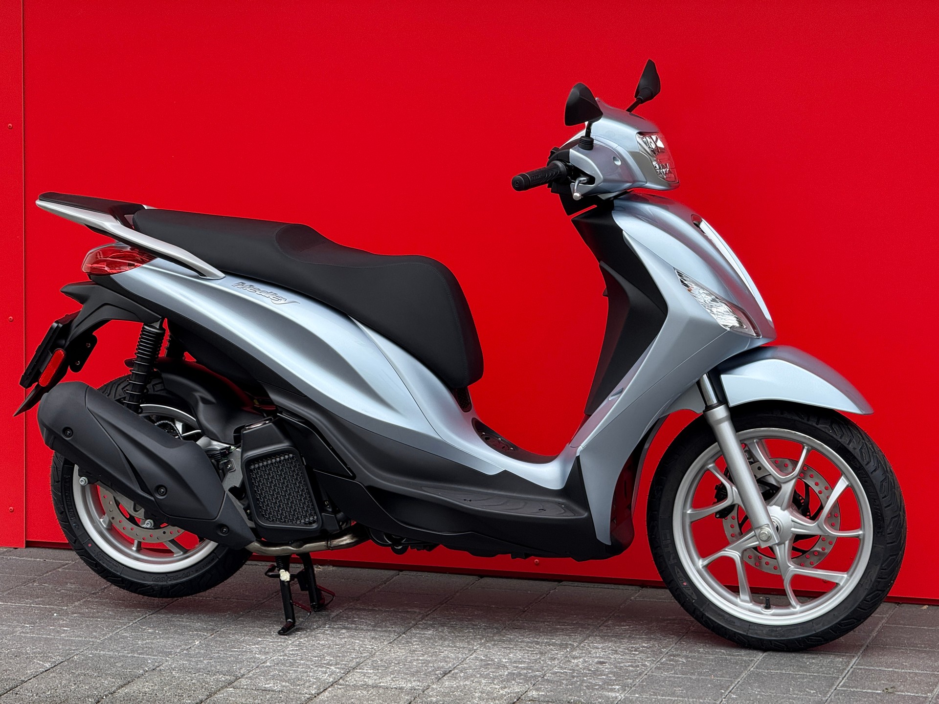 PIAGGIO Medley 125 E5+ - 12