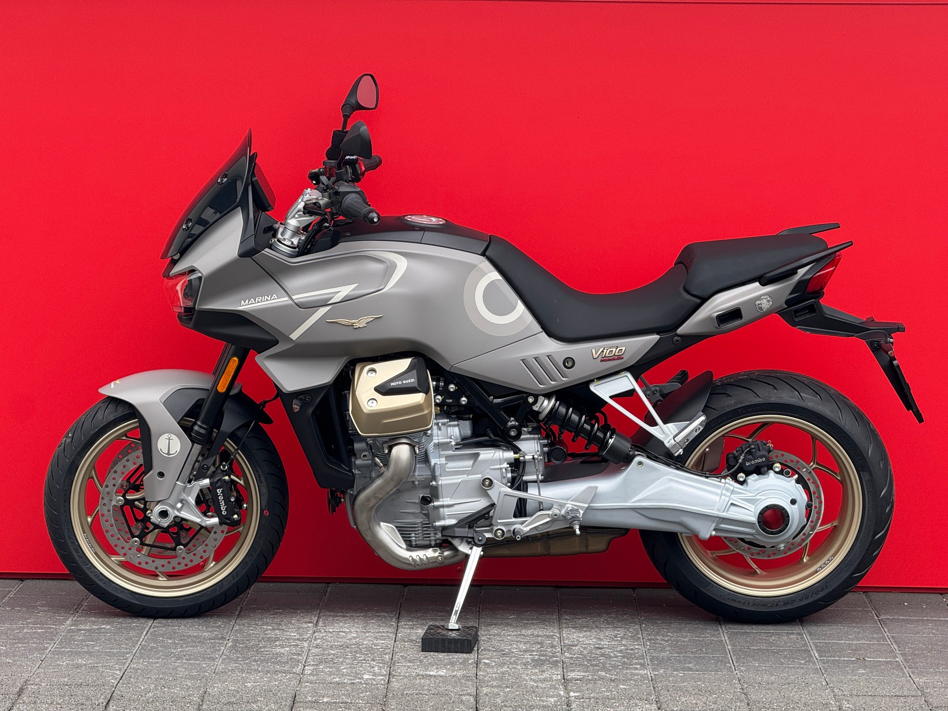 MOTO GUZZI V100 Mandello Aviazione Navale - 15