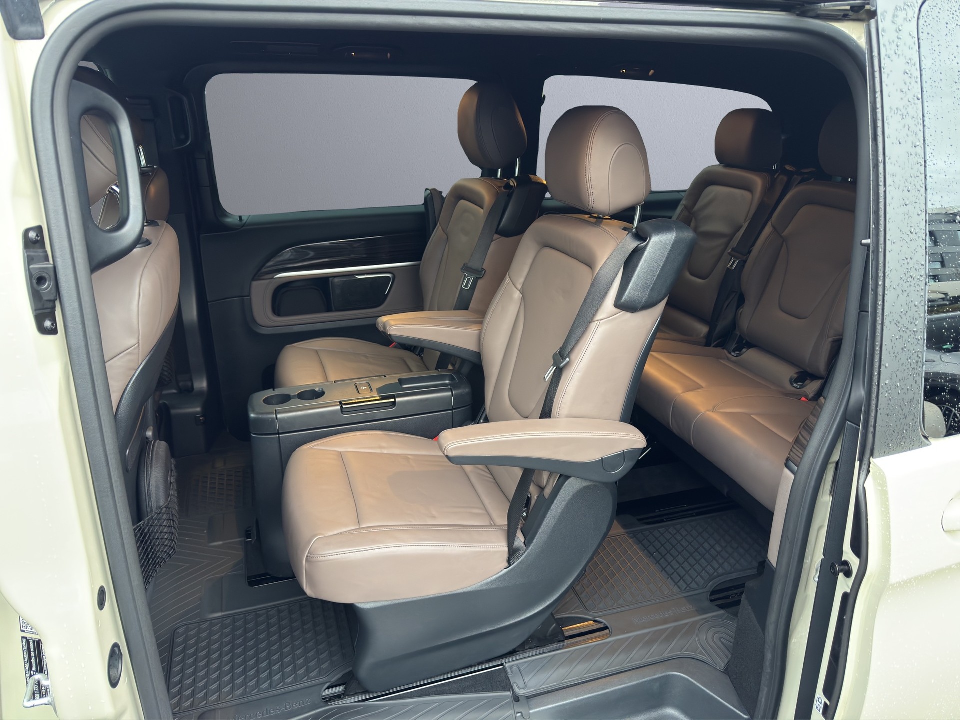 MERCEDES-BENZ V 300 d extralang Avantgarde 4Matic 9G-Tronic - 16