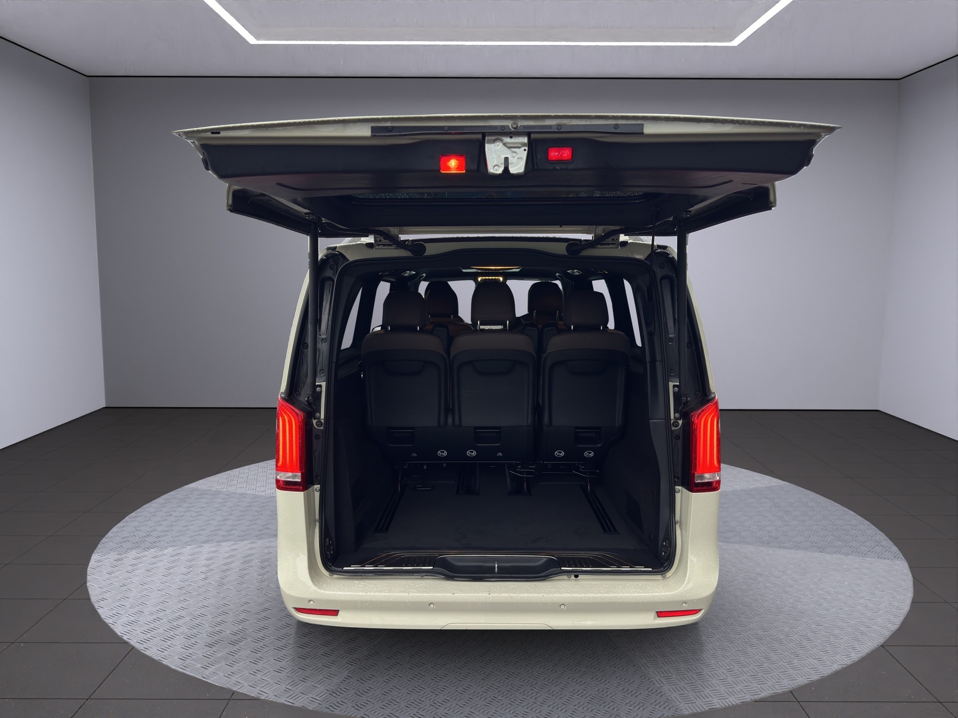 MERCEDES-BENZ V 300 d extralang Avantgarde 4Matic 9G-Tronic - 18